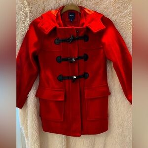 Girl’s gap size 8 red pea coat with zipper, leather accent buckle buttons & hood